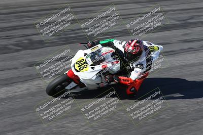 media/Jan-16-2026-CVMA Friday Practice (Fri) [[6f2bf47531]]/5-Racer 4-Trackday1/Session 2 (Bowl)/